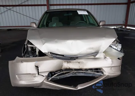 2005 Toyota Camry Le из США, поврежденный, VIN 4T1BE32K25U978845